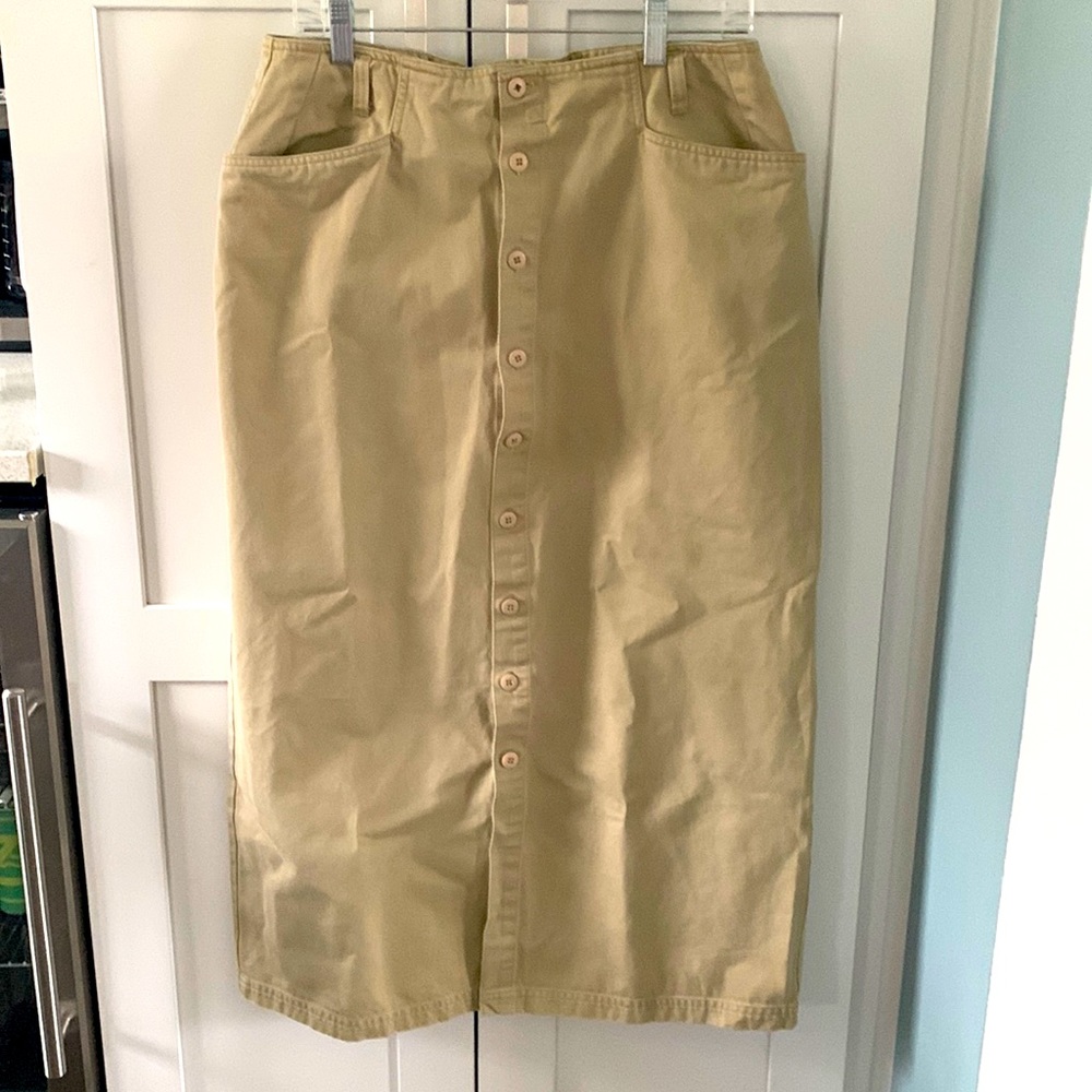 EUC vintage Bill Blass button up khaki skirt